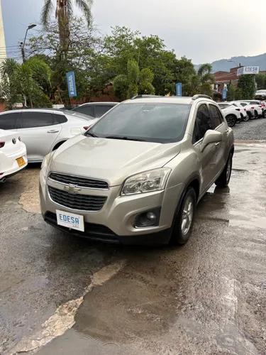 CHEVROLET TRACKER LT