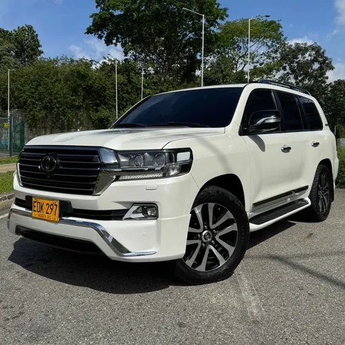 Toyota LC200 Excalibur 2019 B2