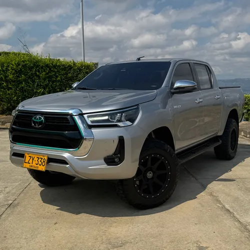 Toyota Hilux SRX 2023 2.8 Diesel B2