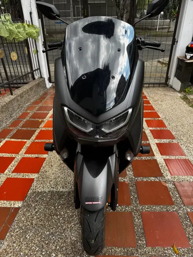Yamaha Nmax Connect Negro mate 