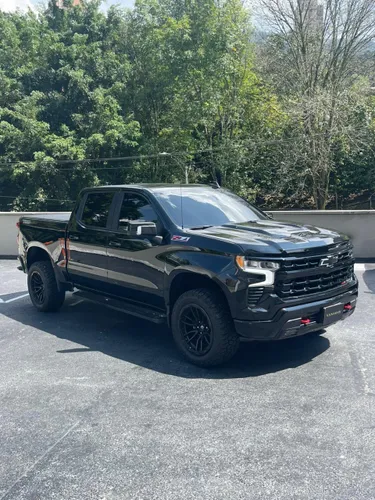 CHEVROLET SILVERADO Z71 2023