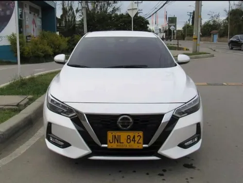 Nissan Sentra Advance