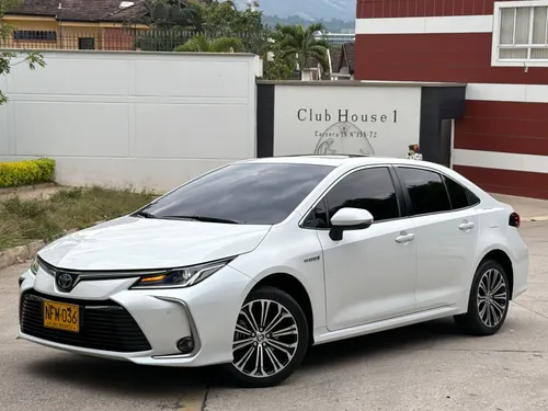 Toyota corolla seg híbrido 2023 