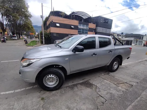 Mitsubishi l200 2020 diesel 2.5 MT 