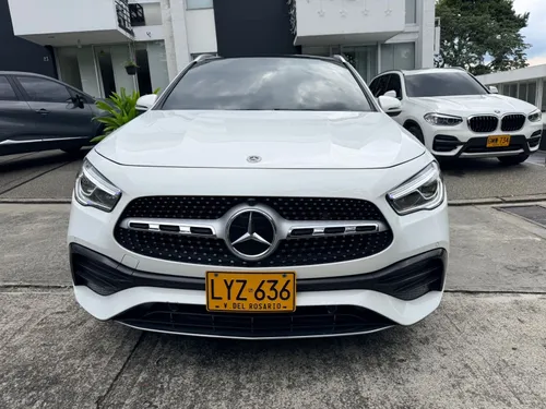 MERCEDES BENZ GLA 200 1.3 CC TURBO 2023 AT 
