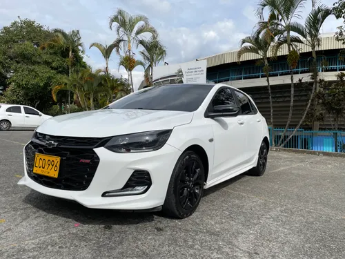 Chevrolet Ónix Rs Turbo 2022