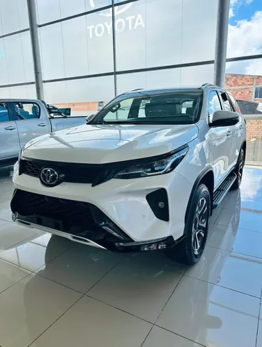 Toyota Fortuner SRV 2026