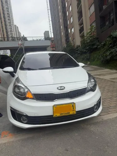 KIA RIO UB EX