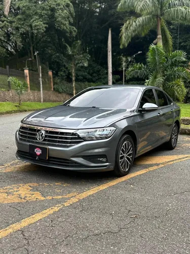 Volkswagen jetta comfortline mecanico 2020