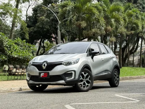 RENAUL CAPTUR INTENS 2019