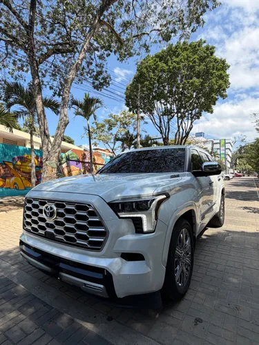 Toyota Sequoia Capstone 2024