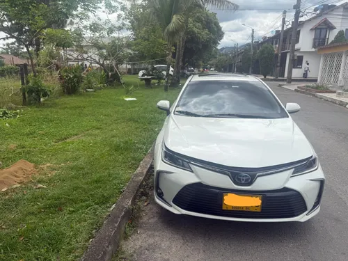 Toyota corolla hybrid 2021