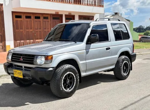 Mitsubishi Montero 2.4 1999