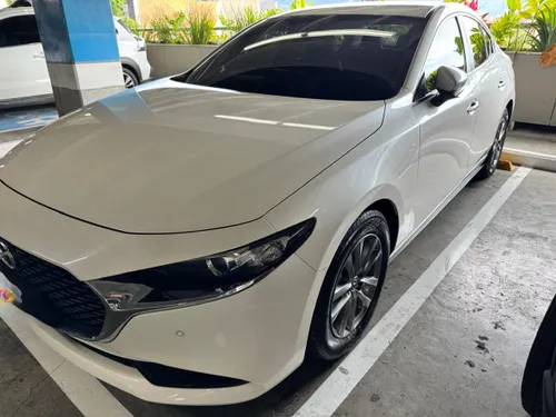 Mazda 3 20 Touring AT mhev 2025