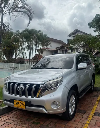 TOYOTA PRADO VX 2015 