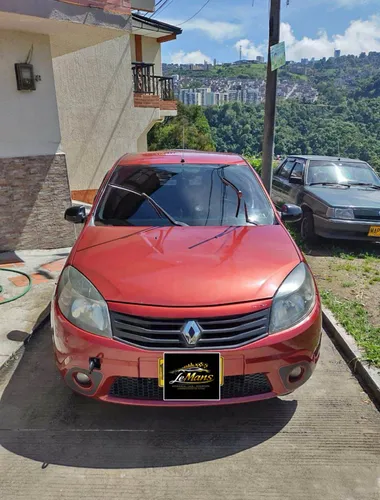 Renault Sandero GT line - 2012