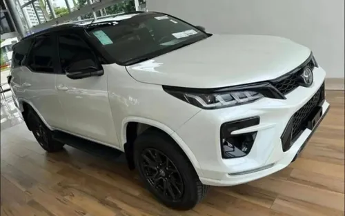 Toyota Fortuner GR 2026
