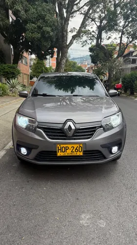Renault Logan 2022 INTENS MT salvamento