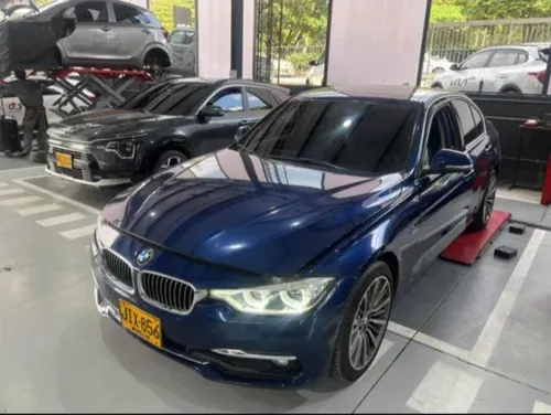 BMW 330i 2017