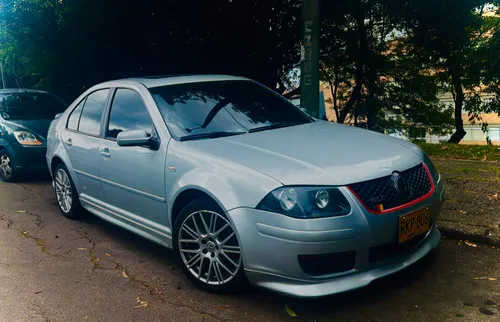 Volkswagen Jetta Gli turbo 1.8