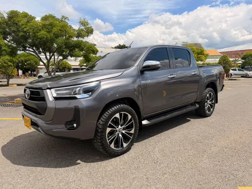 Toyota Hilux 2022 blindaje 2 plus 