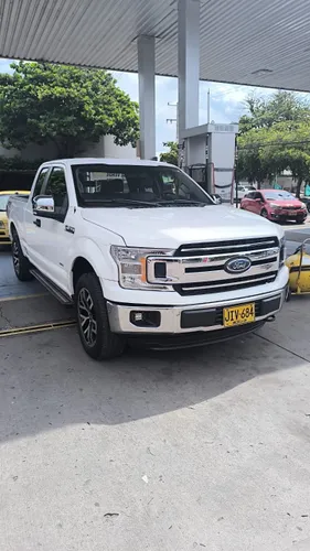 Ford F-150 Lariat FX4 2016  4x4  3.5 EcoBoost  83.000 km