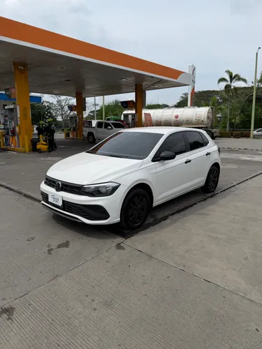 Volkswagen Polo Track 1.6cc 2025
