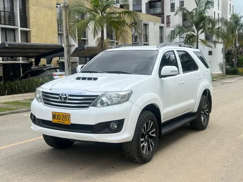 Toyota fortuner SRV 2014 AT 4x4