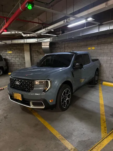 Ford Maverick lariat 2025 