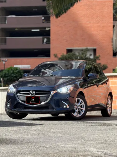 Mazda 2 2018 Automático en Cuero