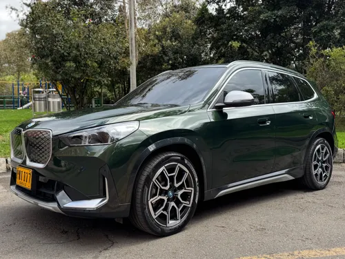 BMW iX1 2025 30 X-Line