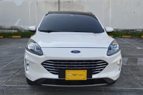 FORD ESCAPE TITANIUM 2021