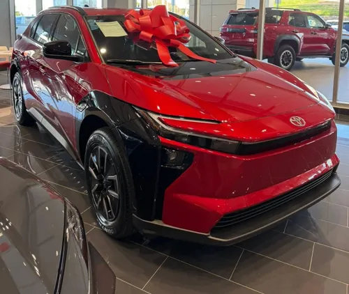 Toyota Bz4x 2026 4x4 Eléctrico 0 Kilómetros Para Matricular Importado Por Toyota Se Puede Sacar Financiado Con El 50 Entrega Inmediata  Valor 241000.000 Mas Gastos De Matricula Para Mayor Información Por WhatsApp 313 4693740  311 4556862 Gente Seria Te Ay