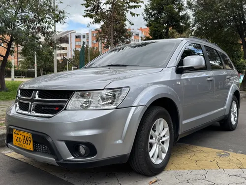 Dodge journey SXT 7 puestos 2018