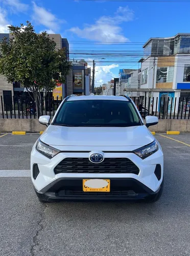 VENDO TOYOTA RAV4 HÍBRIDA 2021 4x4 ÚNICA DUEA 