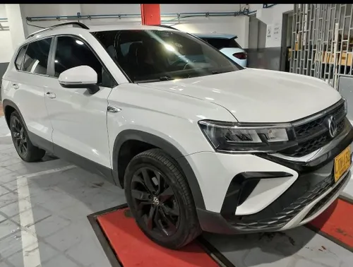 Volkswagen Taos Comfortline 2022