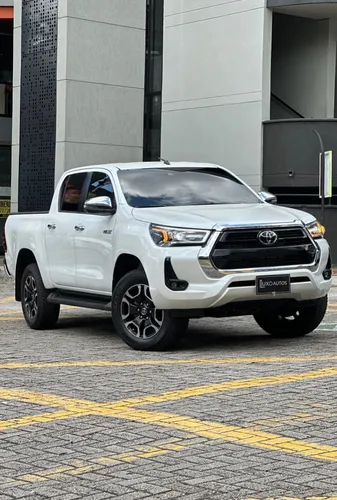 Toyota Hilux 2.8 Srx Diésel