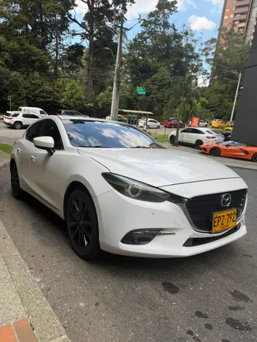 Mazda 3 gran touring LX 2019