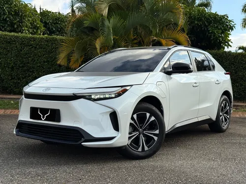 TOYOTA BZ4 2025 100 ELÉCTRICO 0 KM