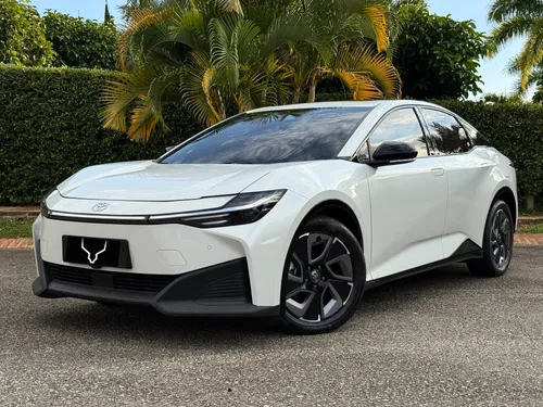 TOYOTA BZ3 2025 100 ELÉCTRICO 0 KM
