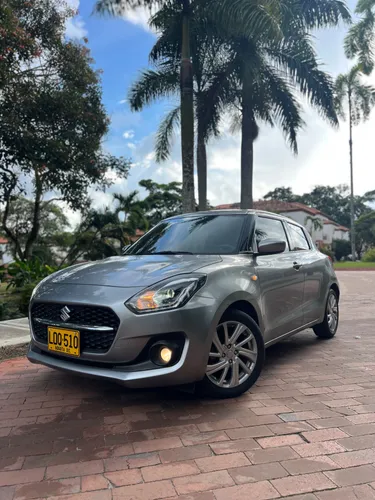 Suzuki Swift híbrido mt 2023