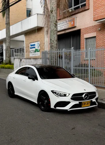 Mercedes Benz Cla 180 AMG LINE 1.3 Turbo 