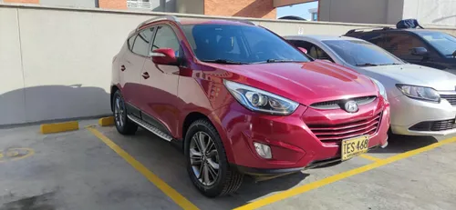 Hyundai Tucson IX35 GL mod. 2015 4X2 Gasolina mecánica. 