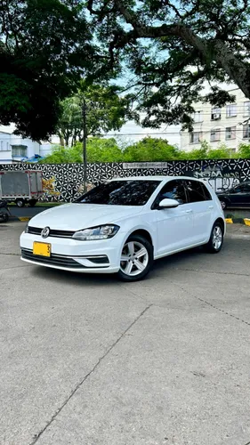 Volkswagen Golf TSI Trendline 