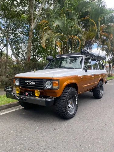 Toyota Land Cruiser FJ62 1985