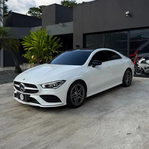 Mercedes Benz CLA 180 - 2022