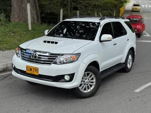 Toyota Fortuner 2012 Diesel 4x4 Automática 3.0