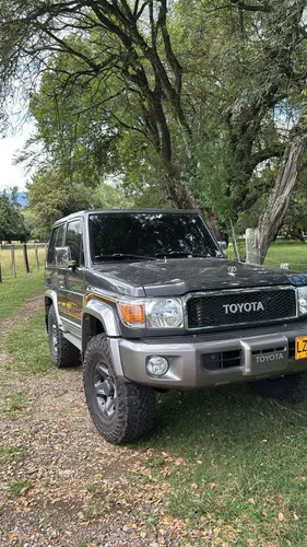 Toyota Land Cruiser machito GRJ71L 2022 mt