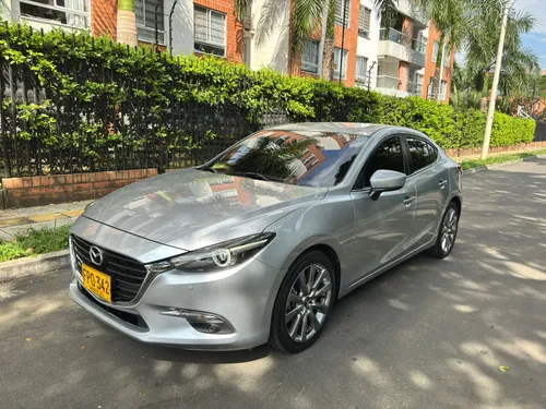 Mazda 3 Touring 