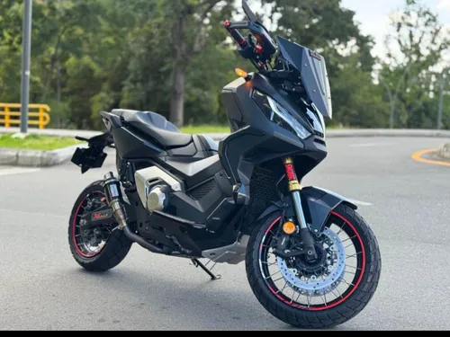 Honda Xadv 750 modelo 2024